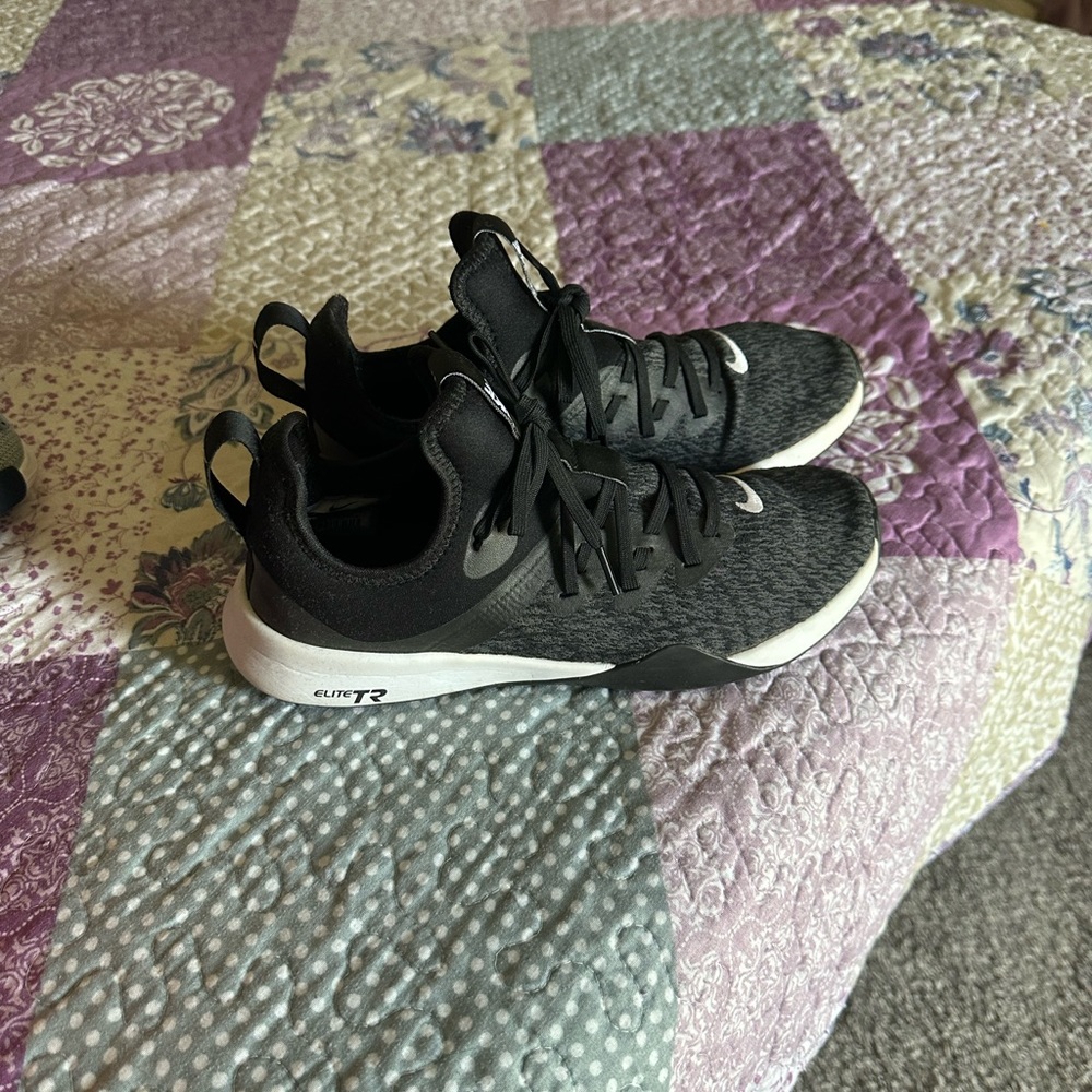 Women’s Nike training shoes